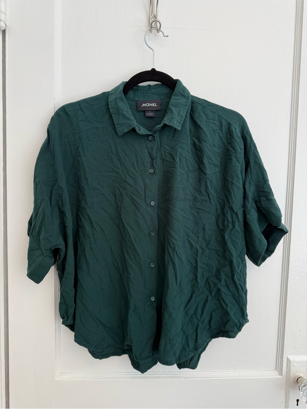 Monki Deep Green Short-Sleeve Button-Down Shirt Small